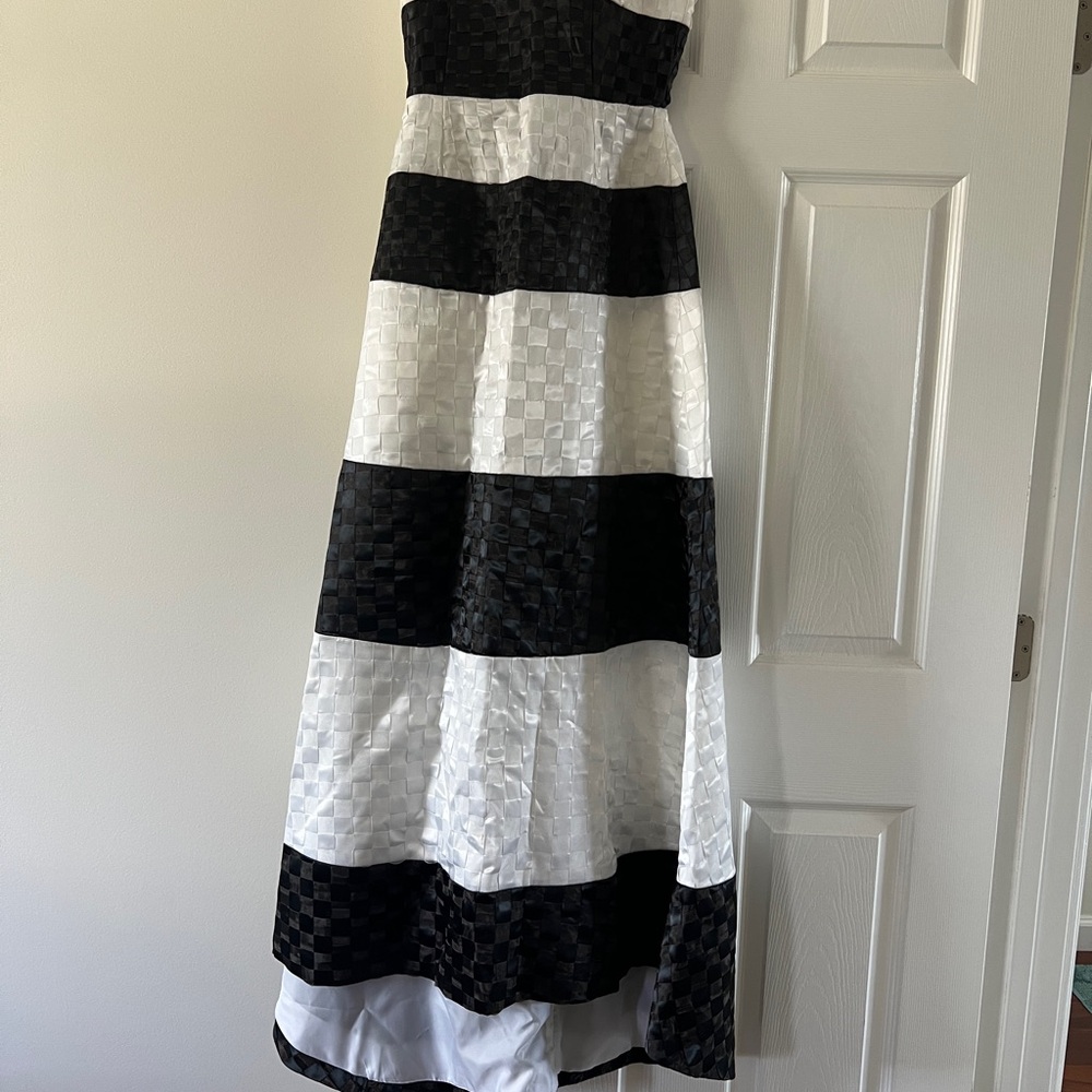 Diane Von Furstenberg Black and White Maxi Dress